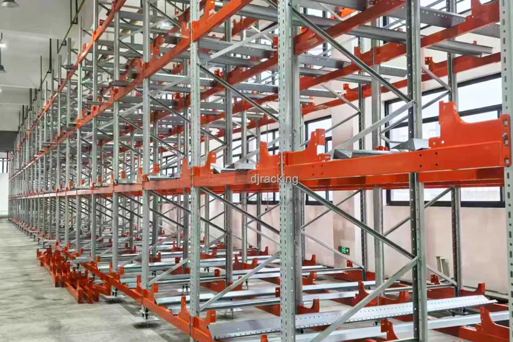 Dongjian Four-Way Shuttle Racking Project for Industrial Warehouse in United Arab Emirates